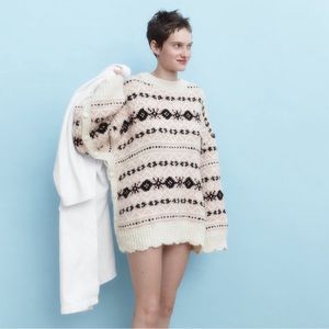 Zara - women’s SIZE XS zara jacquard oversized knit sweater tunic